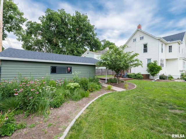 1409 W MOSS Avenue, Peoria, IL 61606
