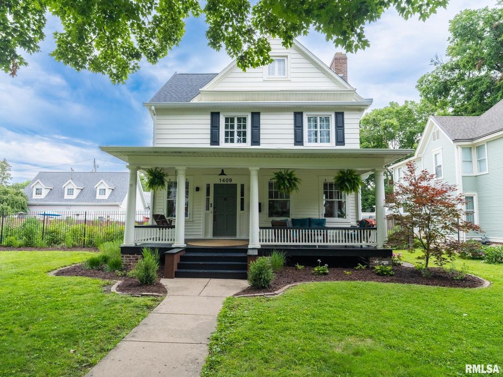 1409 W MOSS Avenue, Peoria, IL 61606