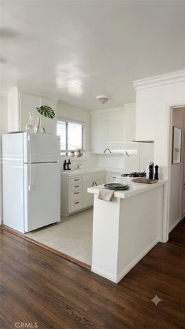 3930 Kentucky Drive 1, Los Angeles, CA 90068