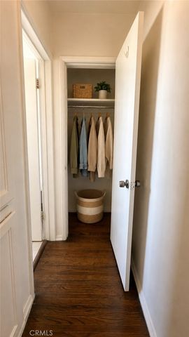3930 Kentucky Drive 1, Los Angeles, CA 90068