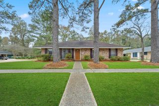 7872 Director Dr, Baton Rouge, LA 70817