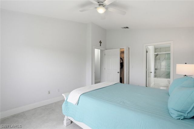 750 Cherry Blossom CT, Naples, FL 34120