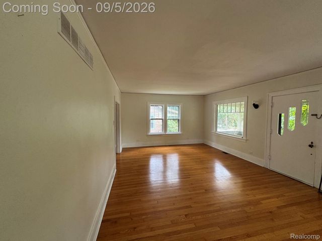 1812 Jackson Avenue, Ann Arbor, MI 48103