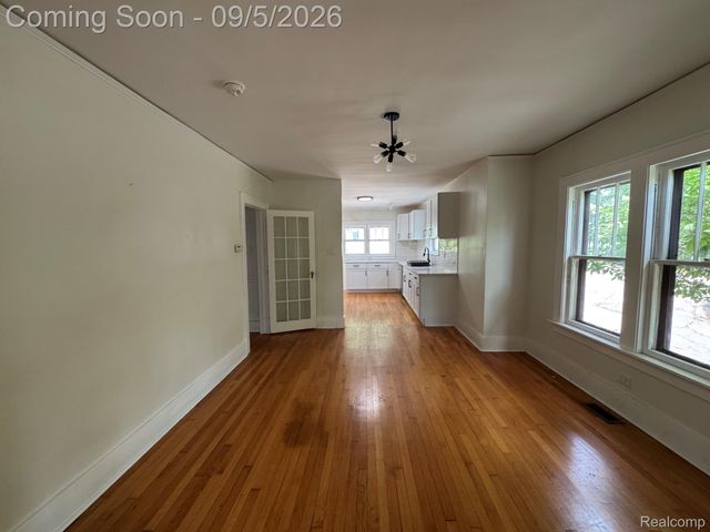 1812 Jackson Avenue, Ann Arbor, MI 48103