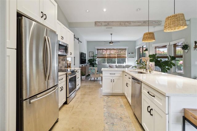 3724 71ST TERRACE E, Sarasota, FL 34243