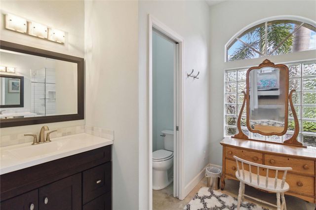 3724 71ST TERRACE E, Sarasota, FL 34243