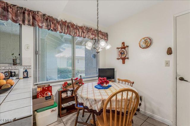 41028 Village 41, Camarillo, CA 93012