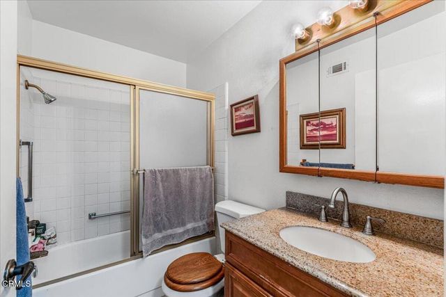 41028 Village 41, Camarillo, CA 93012