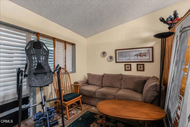 41028 Village 41, Camarillo, CA 93012