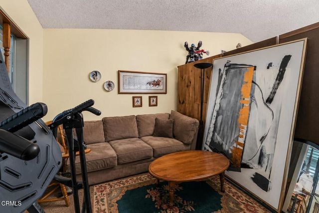 41028 Village 41, Camarillo, CA 93012