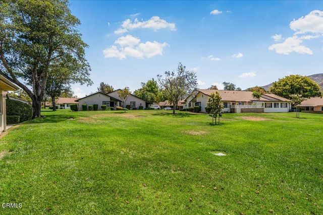41028 Village 41, Camarillo, CA 93012