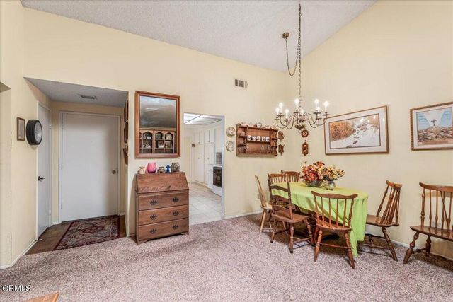 41028 Village 41, Camarillo, CA 93012