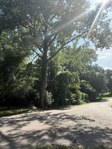 131 Ridgewood Drive, Tool, TX 75143