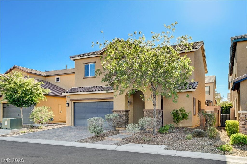 8355 Cozumel Creek Court, Las Vegas, NV 89113 — photo 5