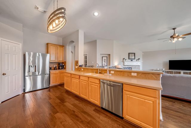 1859 Pembrook Circle, Conroe, TX 77301