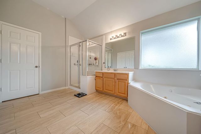 1859 Pembrook Circle, Conroe, TX 77301