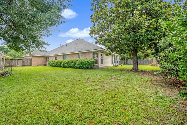 1859 Pembrook Circle, Conroe, TX 77301