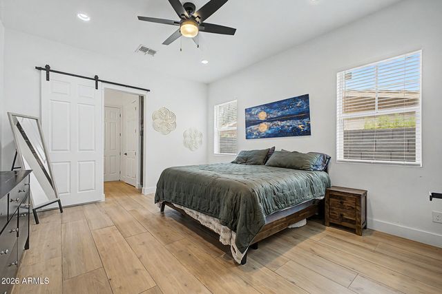 3922 N 13TH Place, Phoenix, AZ 85014
