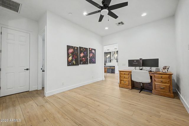 3922 N 13TH Place, Phoenix, AZ 85014