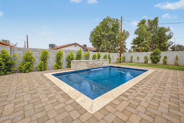 3922 N 13TH Place, Phoenix, AZ 85014