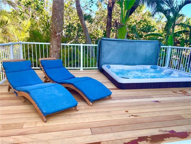 4490 Oyster Shell DR, Upper Captiva, FL 33924