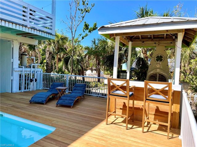 4490 Oyster Shell DR, Upper Captiva, FL 33924