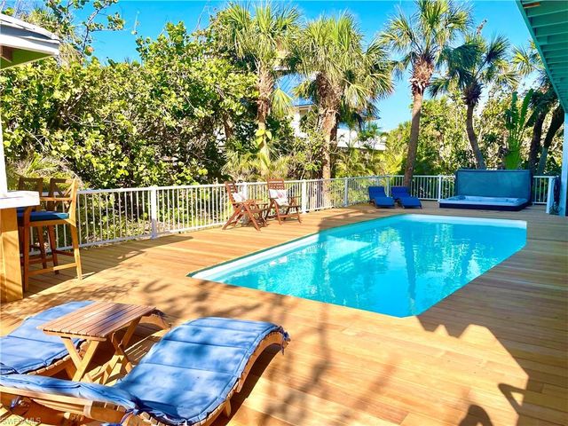 4490 Oyster Shell DR, Upper Captiva, FL 33924