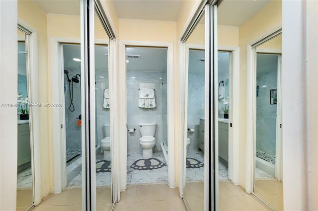 7095 NW 179th St 110, Hialeah, FL 33015