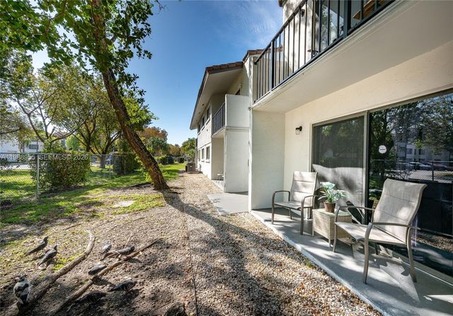 7095 NW 179th St 110, Hialeah, FL 33015