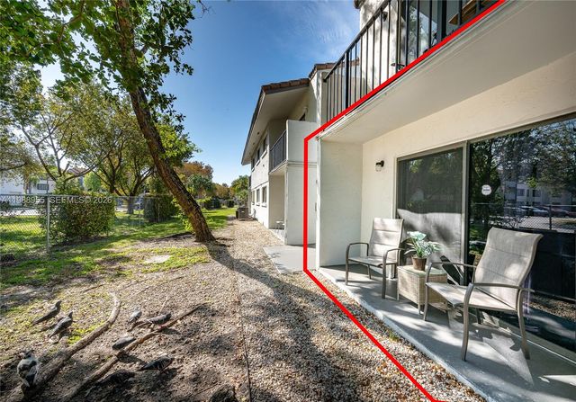 7095 NW 179th St 110, Hialeah, FL 33015