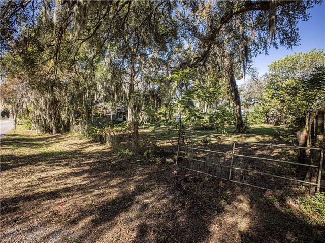 2440 CR 522, Sumterville, FL 33585