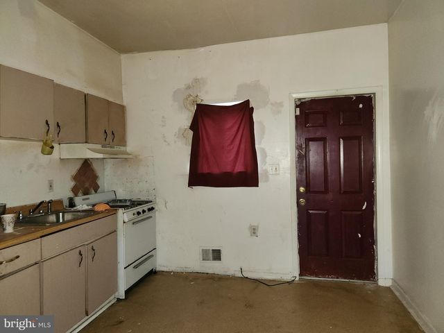 1832 HOPE ST, Baltimore, MD 21202