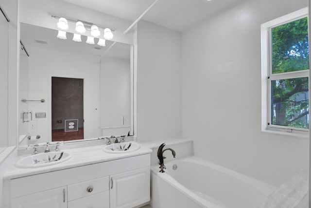 1900 Oceanwalk Ln Apt 115, Pompano Beach, FL 33062