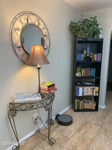 5909 TROWBRIDGE Drive, El Paso, TX 79905