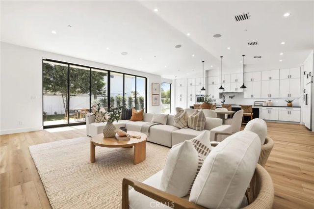 1801 Beryl Lane, Newport Beach, CA 92660