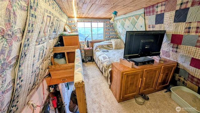 8 Deer Creek Drive, Waterville, WA 98858