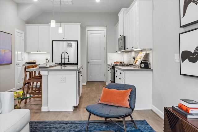 5211 Amber Sunrise Drive, Houston, TX 77018