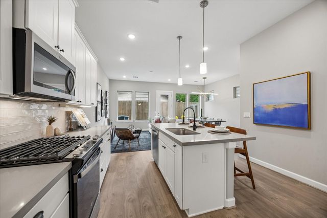 5211 Amber Sunrise Drive, Houston, TX 77018