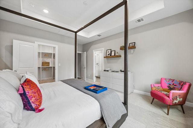 5211 Amber Sunrise Drive, Houston, TX 77018