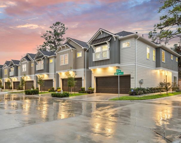 5211 Amber Sunrise Drive, Houston, TX 77018