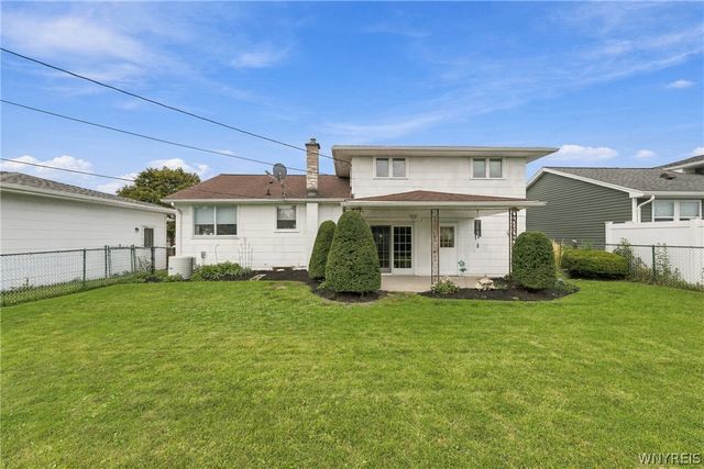 59 Fairoaks Lane, Cheektowaga, NY 14227