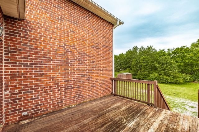 101 Oakland Dr, Gallatin, TN 37066