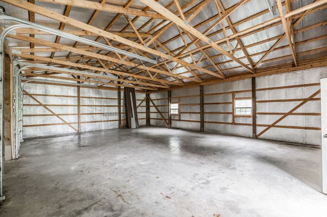 101 Oakland Dr, Gallatin, TN 37066
