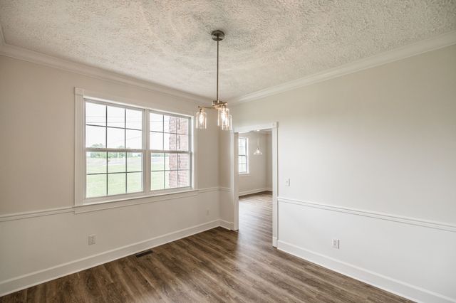 101 Oakland Dr, Gallatin, TN 37066