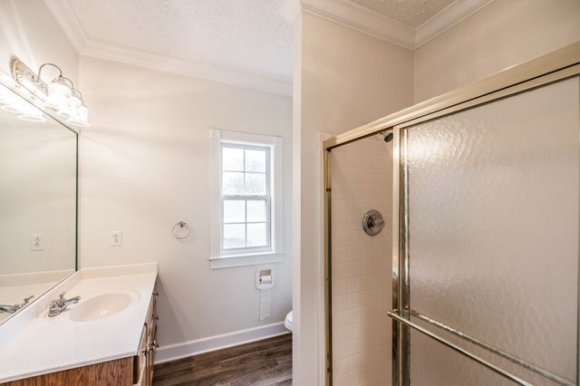 101 Oakland Dr, Gallatin, TN 37066
