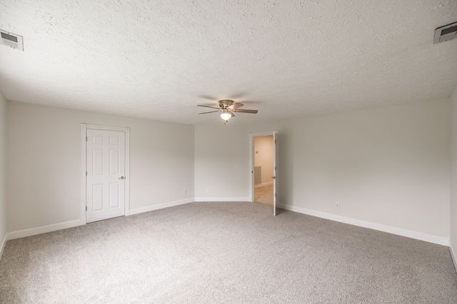 101 Oakland Dr, Gallatin, TN 37066