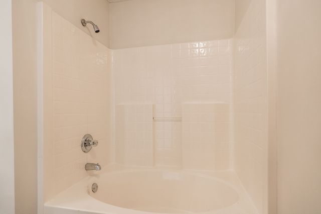 101 Oakland Dr, Gallatin, TN 37066