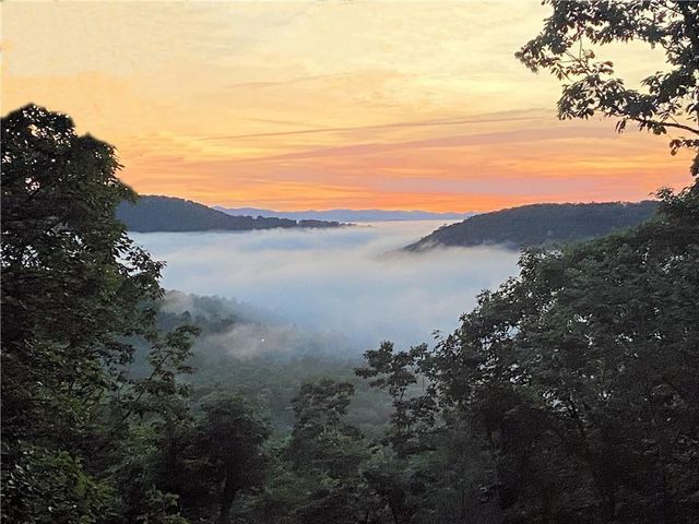 72 Wild Cherry Lane, Big Canoe, GA 30143