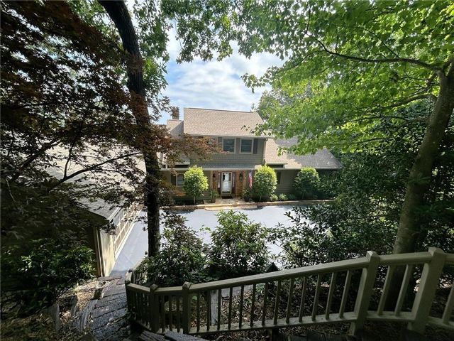 72 Wild Cherry Lane, Big Canoe, GA 30143