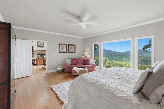 72 Wild Cherry Lane, Big Canoe, GA 30143